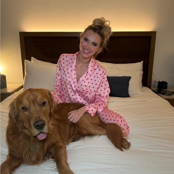 Valentines pajamas set with heart pattern - Picture 1 of 8